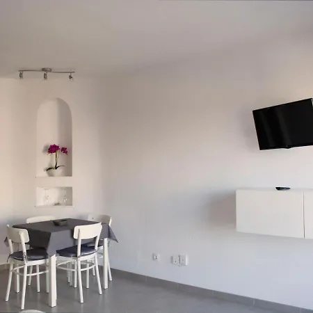 Appartement Cozy Next To The Sea *